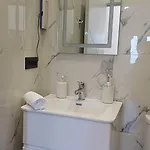 Διαμέρισμα Near Airport Cozy Ljaknasi