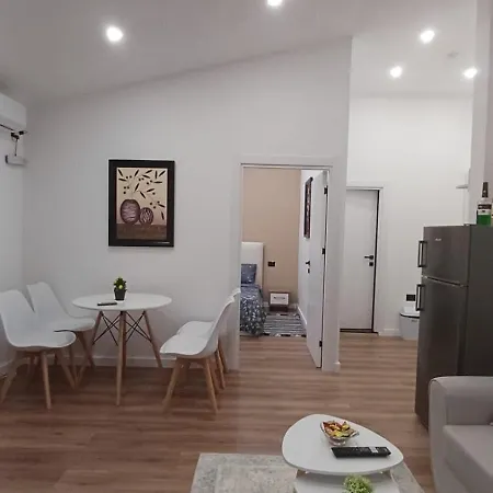 Διαμέρισμα Near Airport Cozy *