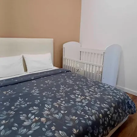 Near Airport Cozy Διαμέρισμα